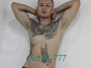 danny_777 Gay Home Pictures