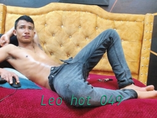 leo_hot_049 Gay Home Pictures