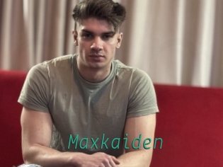 maxkaiden Gay Home Pictures